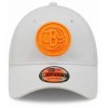 Brooklyn Nets Neon Logo Stone 9FORTY Cap 9FORTY Colour: Cream 60240459